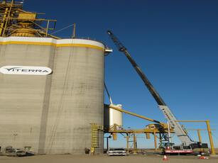 75-Ton--truck-services-winnipeg