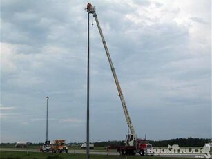 Truck with crane Light service